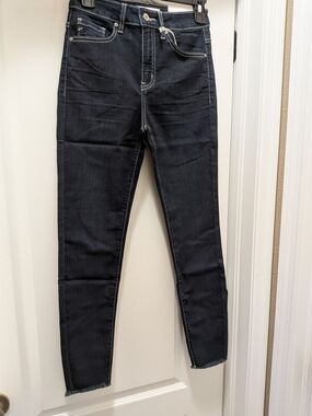 KanCan Women’s Dark Wash Ankle Skinny Jeans With Fringe 5/26